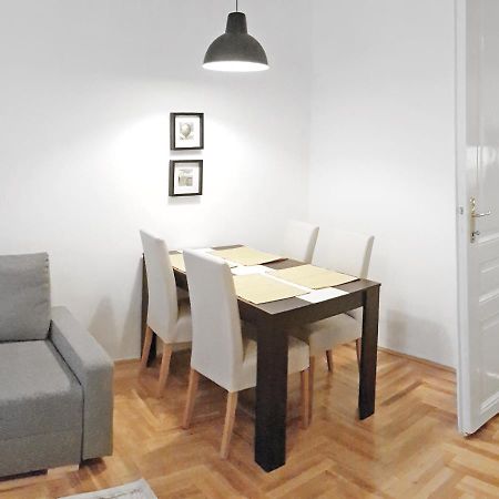 Luxury New Apartment With Gallery At Dob Street Nearby Gozsdu Court Βουδαπέστη Εξωτερικό φωτογραφία